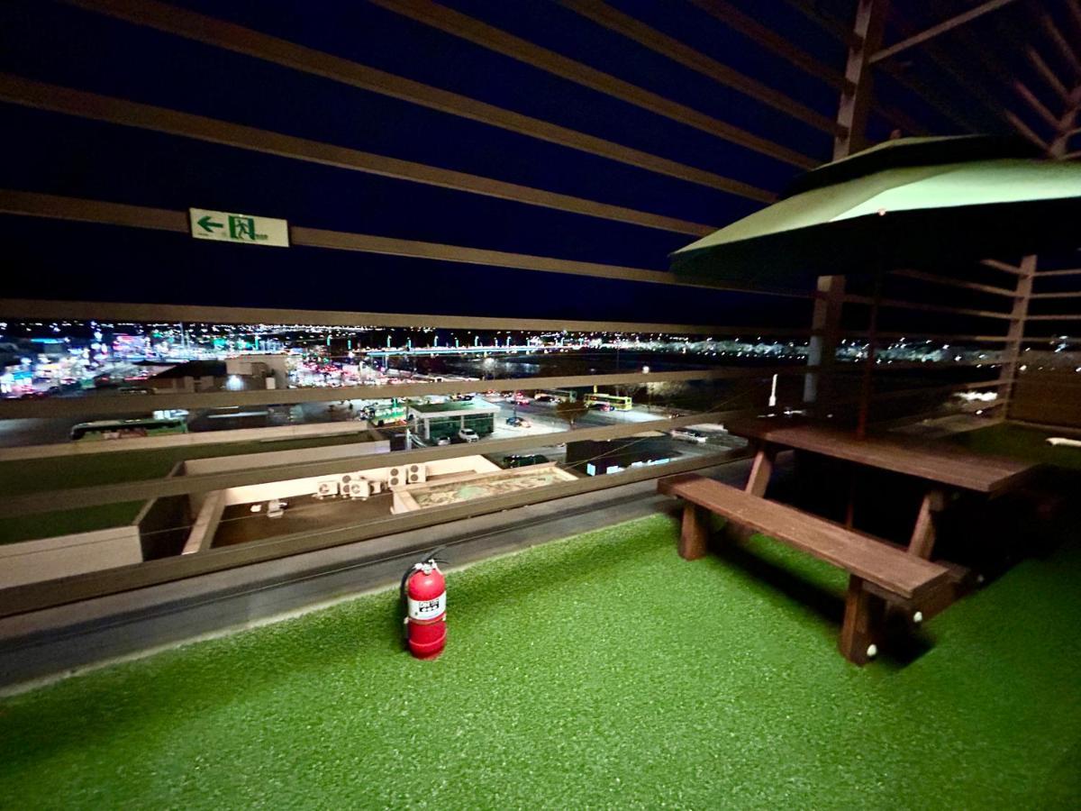 גייאונגג'ו Series Hotel מראה חיצוני תמונה