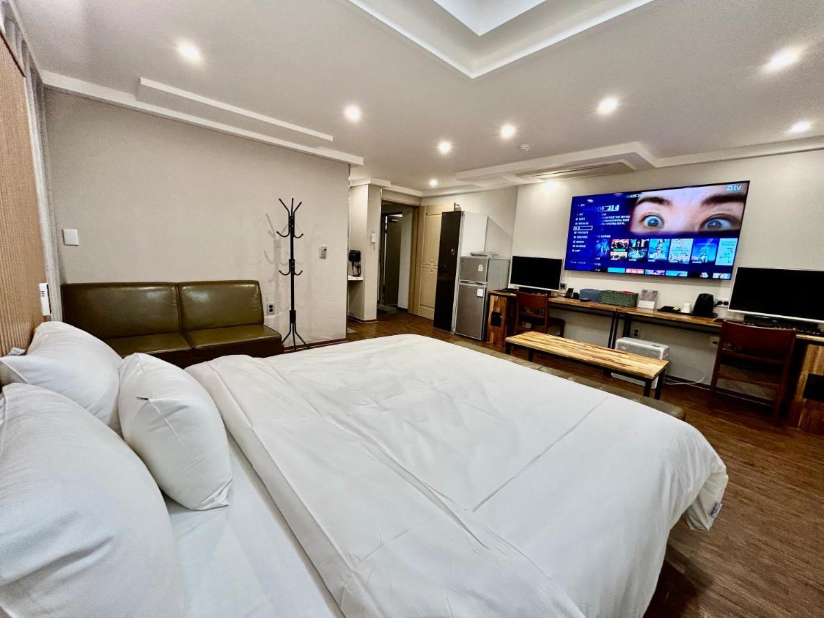 גייאונגג'ו Series Hotel מראה חיצוני תמונה