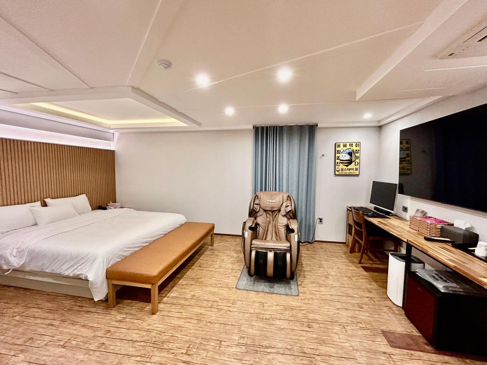 גייאונגג'ו Series Hotel מראה חיצוני תמונה