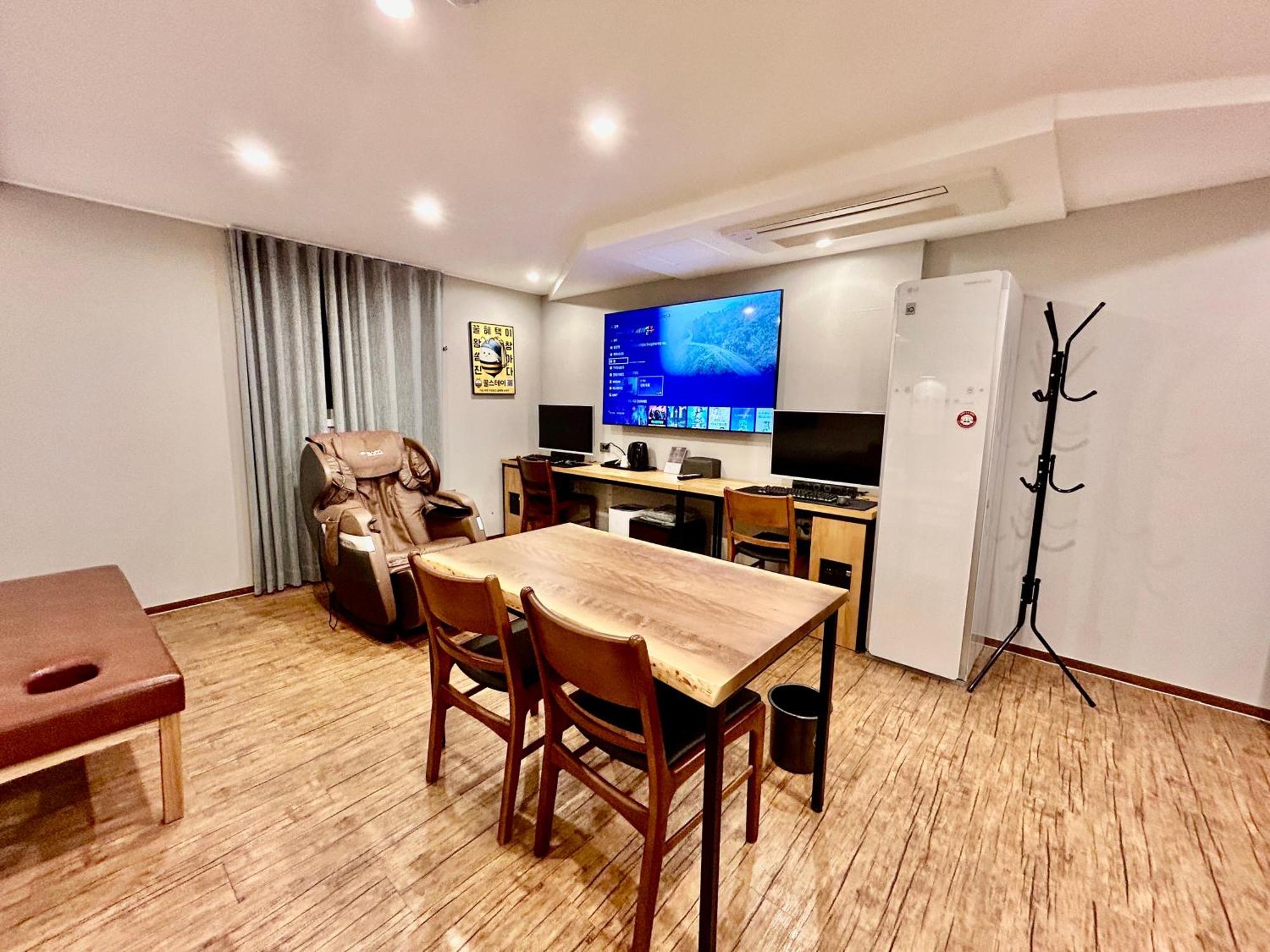 גייאונגג'ו Series Hotel מראה חיצוני תמונה