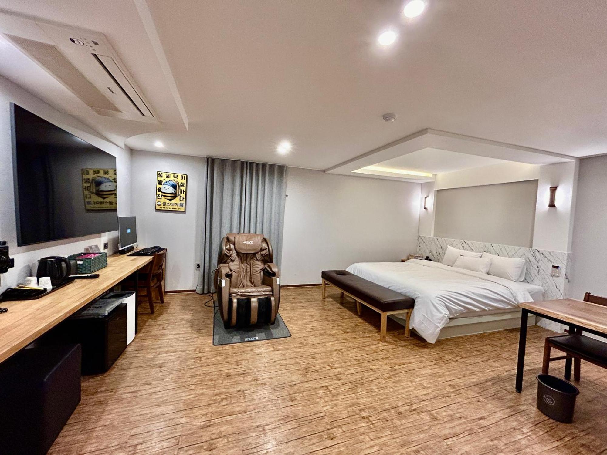 גייאונגג'ו Series Hotel מראה חיצוני תמונה