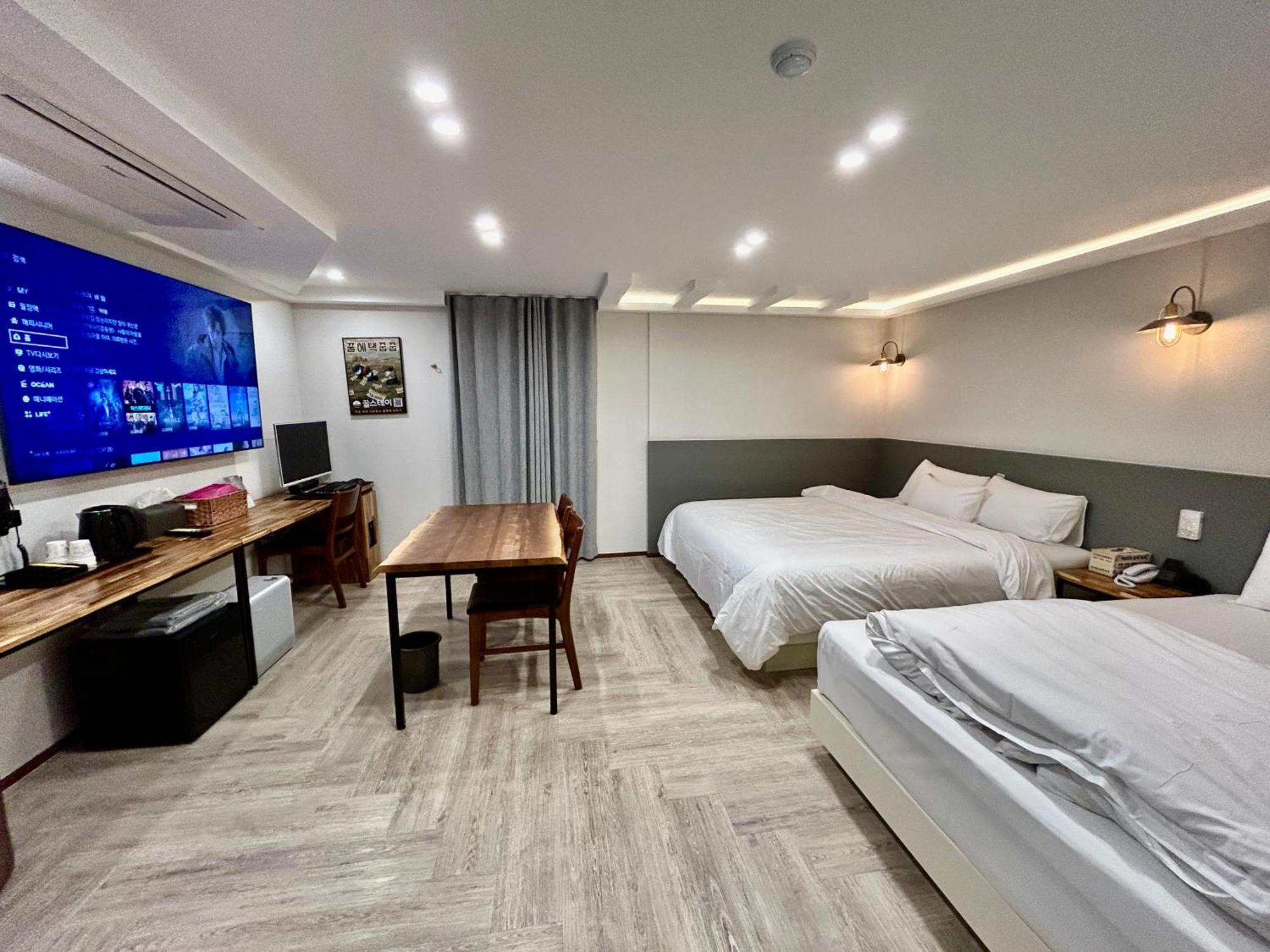 גייאונגג'ו Series Hotel מראה חיצוני תמונה