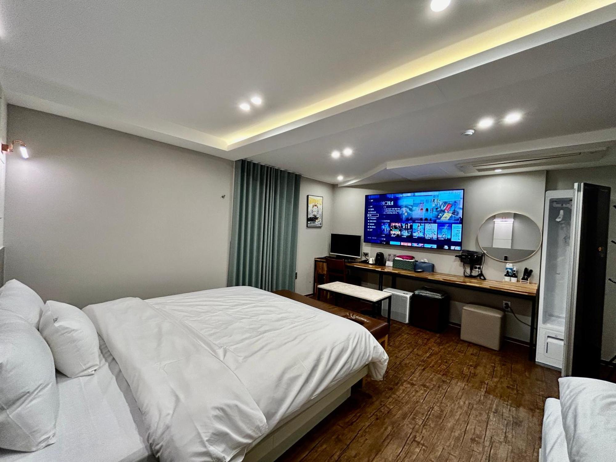 גייאונגג'ו Series Hotel מראה חיצוני תמונה
